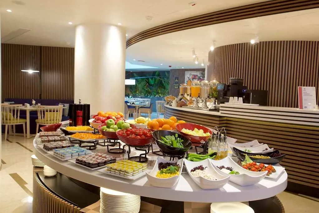 Hampton By Hilton Istanbul Old City Hotel