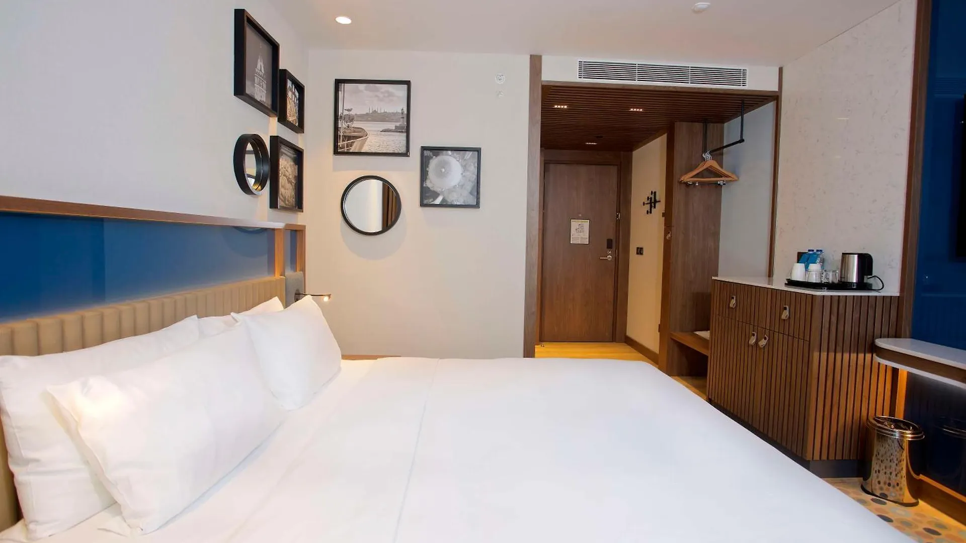 Hampton By Hilton Istanbul Old City 3*,  Turkey
