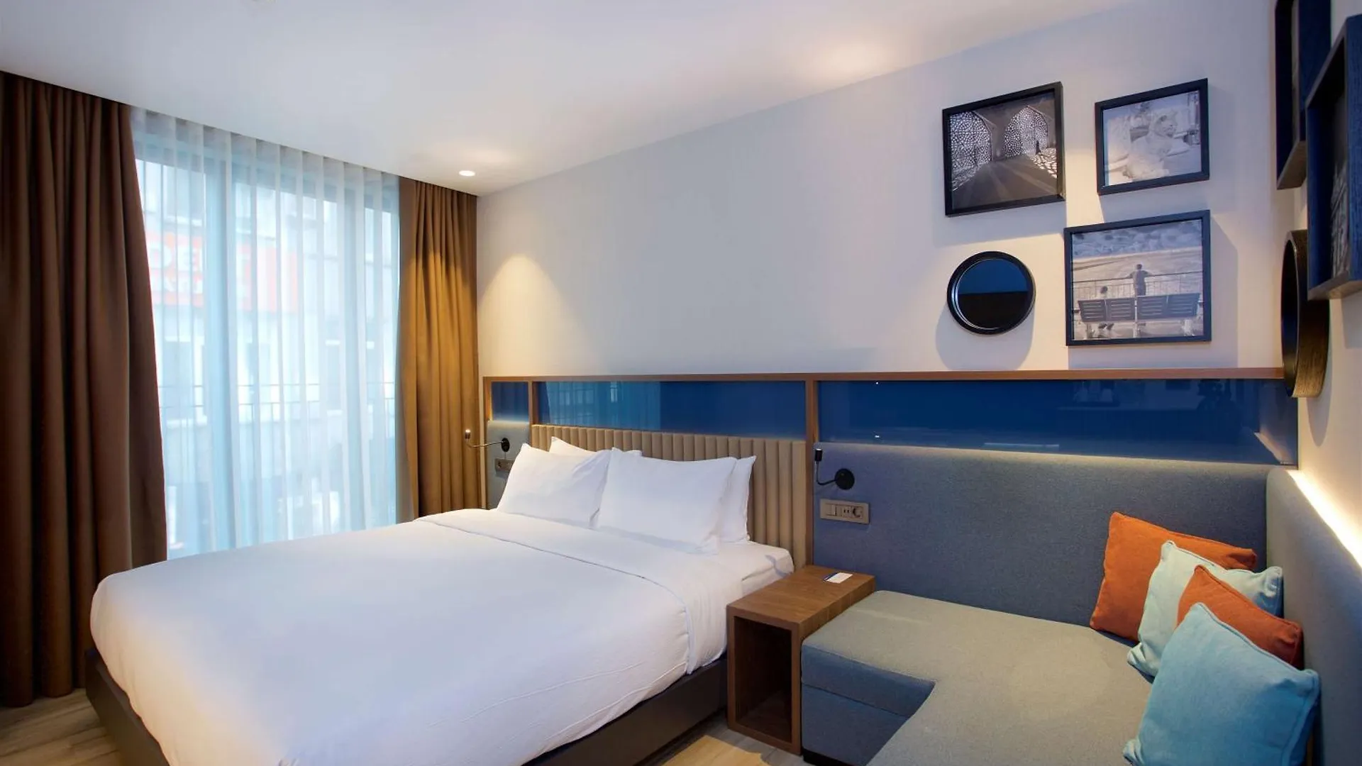 Hampton By Hilton Istanbul Old City Hotel