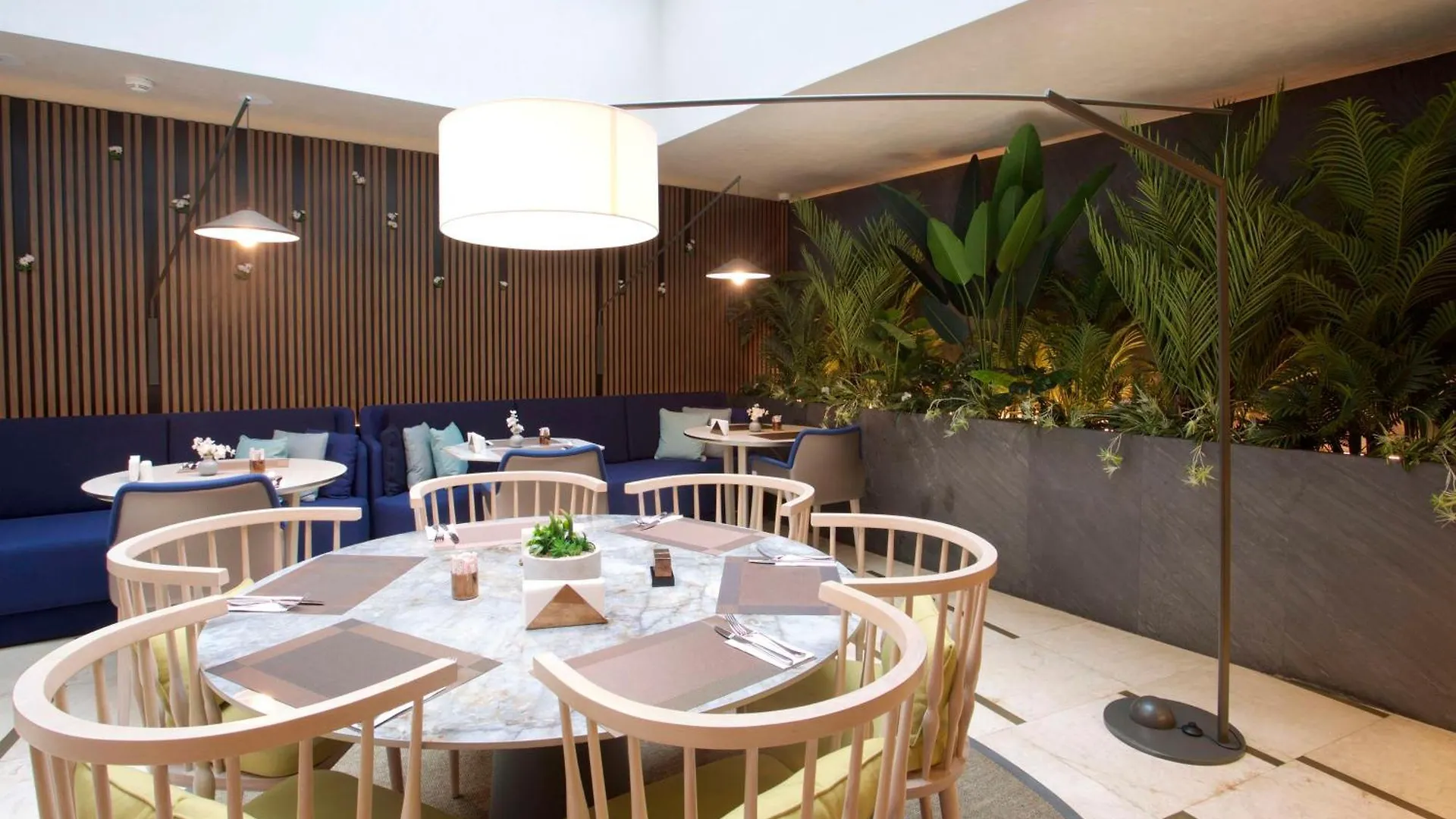 *** Hotel Hampton By Hilton Istanbul Old City Turecko