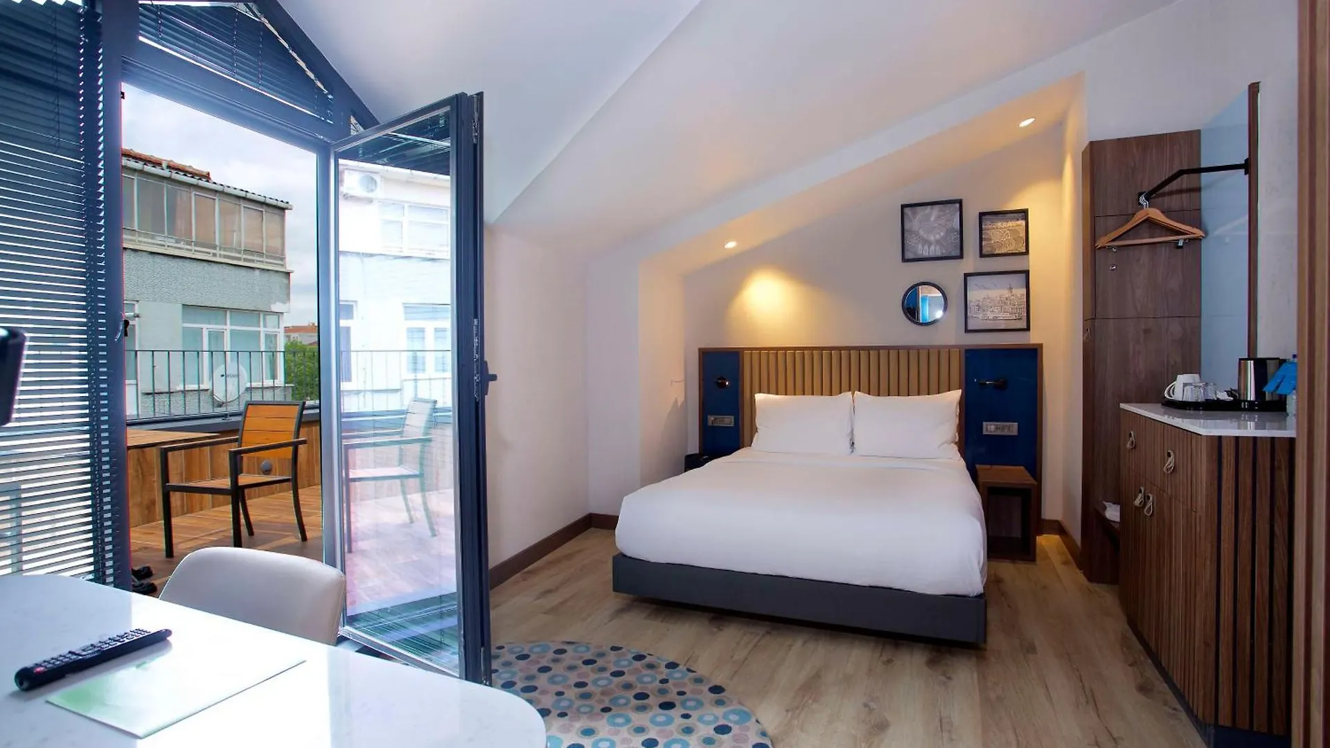 ***  Hampton By Hilton Istanbul Old City Hotel Turkey